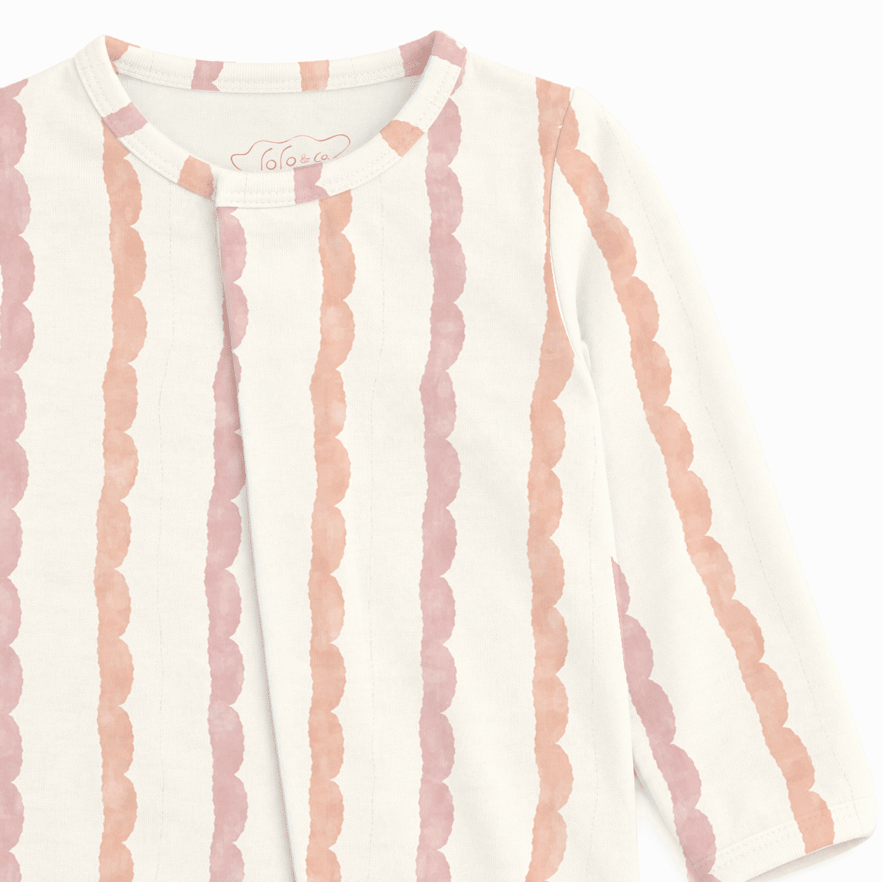 Coral Pearl — Animated magnetic flap